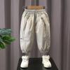 Calças Anti-Mosquito para Meninos 2025 Nova Calça Casual Fina de Primavera e Verão para Bebês Elegante Calça Lanterna Infantil da Moda