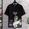 Camiseta Masculina Nova de Verão Tendência Estampada Casual Manga Curta Moda Jovem Gola Redonda Versátil Meia Manga