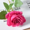 Guau Terciopelo Simulado Personalizado Rosa Individual Decoración de Pared de Flores Casera Boda Día de San Valentín Pared de Flores en Cascada Roja Mano