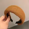 Diseño nicho nuevo pinza para el cabello fina de alta gama diadema parte superior craneal alta retro famoso en internet combinable pequeño estilo incienso accesorios para el cabello para mujer