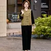 Nuevo conjunto de tres piezas con chaleco estilo chino para otoño e invierno 2026, moderno y rejuvenecedor para mujeres de mediana edad y mayores, talla grande