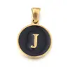 Collar con colgante de acero de titanio DIY de 26 letras inglesas de venta caliente, cadena redonda para clavícula para mujer, accesorios de joyería de acero inoxidable al por mayor
