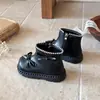 Botas Martin de Terciopelo para Niña Pequeña 2026 Nuevo Estilo Otoño/Invierno Botas de Princesa con Lazo Estilo Británico Suela Suave Estilo Coreano Botas de Piel