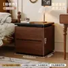 Mesita de noche Modelo Nuevo 2026 para Dormitorio del Hogar, Pequeña Estilo Mediados de Siglo, Lujo Ligero, Gabinete de Almacenamiento de Gama Alta