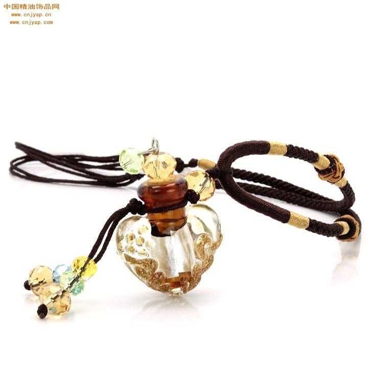 中国精油饰品网琥珀色心形巴洛克双扣绳项链3.jpg