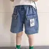 Shorts de Mezclilla para Niños Verano 2026 Ropa Infantil Pantalones Casuales de Cinco Puntos para Niños Medianos y Grandes Pantalones de Verano de Moda para Niños