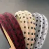 Outono e Inverno 2025 Novos Acessórios de Cabelo Elegantes Headwear Coreano Faixa de Cabeça Elegante Topo Craniano Largo Borda Larga Antiderrapante Faixa de Cabelo com Bolinhas para Mulheres