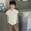 Suéter sem mangas bordado estilo coreano Tongku 2026 para meninos, verão, novo, com gola de lapela, colete infantil leve