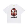 Série Camuflagem Primavera e Verão Coleção Estampa de Letras Camiseta Solta de Manga Curta Moda de Rua Europeia e Americana Camiseta Casual para Homens e Mulheres