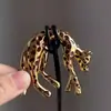 Colar Pingente Leopardo Estilo Exagerado Europeu e Americano, Requintado, Leve, Luxuoso, de Alta Qualidade, Versátil, Moderno e Personalizado Estilo Nicho