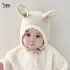 Gorro de Bebé Estilo Otoño e Invierno para Niñas, Lindo Gorro de Lana Tejida de Conejo con Protección para los Oídos para Bebés y Niños Pequeños, Diseño Único