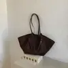Otoño Invierno 2026 Moda Retro Europea Americana Bolso Tote Sencillo Casual Portátil Gran Capacidad Bolso de Hombro Único