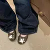 Zapatos planos Mary Jane versátiles de estilo francés con estampado de estrellas para mujer, nueva colección 2026, bailarinas de suela blanda con punta poco profunda y detalle de lazo