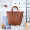 Bolso de Mano Pequeño Tejido de Mimbre Sintético, Bambú Sintético, Moda, Bolso Casual Retro de Nicho Versátil para Mujer Fabricante