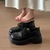 Zapatos de plataforma de cuero con cordones para mujer, otoño 2026, estilo británico vintage, que aumentan la altura, versátiles, estilo universitario, zapatos para ir al trabajo