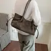 Bolsa de Ombro Casual Grande Capacidade Transfronteiriça Feminina Novo Estilo Outono Inverno 2026 Moda Retro Bolsa de Ombro Único Bolsa de Mão para o Dia a Dia