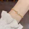 Luxo Leve Estilo Francês, Versátil e Delicado Bracelete de Concha com Laço e Zircônia, Exquisito, Moderno, Simples, de Alta Qualidade, Joia Super Brilhante