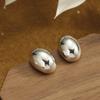 Pendientes de Metal Vintage Estilo Hong Kong, Acero Inoxidable, Lujo Ligero, Gama Alta, Resistentes al Color, Combinan con Todo, Exagerados, Pendientes para Viajar para Mujer