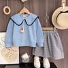 Versão Coreana 2025 Novo Conjunto de Duas Peças para Meninas Bebês Primavera e Outono: Moletom com Gola Reversível e Manga Longa + Saia Curta para Crianças Pequenas e Médias