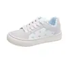 Design de bloco de cores estilo estudante, sola grossa nova para aumento de altura, tênis atléticos de nicho, sapatos casuais 2026 para mulheres, versátil para o outono