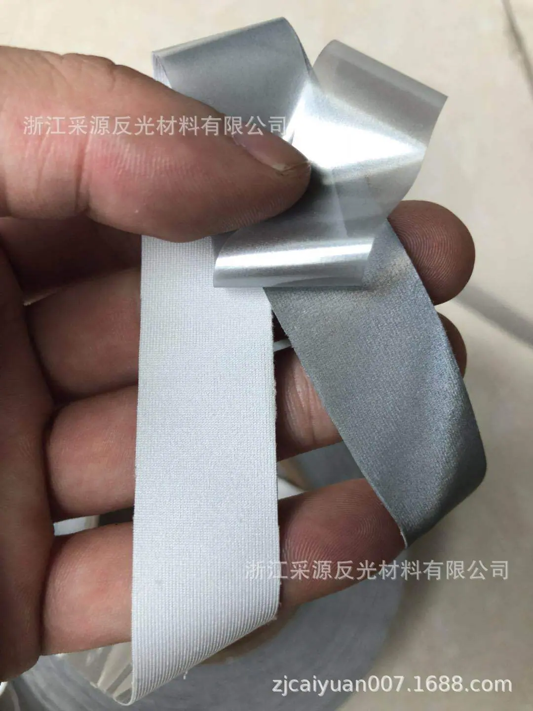 高亮单面弹力布6