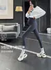 Leggings de tiburón para maternidad con acabado mate, con soporte tridimensional para el vientre y protección de la cintura, alta elasticidad, no restrictivos, pantalones largos casuales para el embarazo en otoño