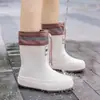 Botas de Lluvia Estilo Japonés para Mujer, Elegantes Zapatos de Agua de Caña Media, Botines Antideslizantes para Lavar el Coche, Lavandería y Uso Doméstico
