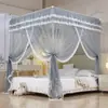 2026 Nuevo Modelo Uso Exterior Clásico Color Sólido Simple Romántico Encaje Estilo Palacio Tres Puertas Dosel de Cama Mosquitero de Pie con Malla Densa