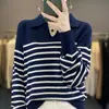 Top de capa base de manga larga para otoño e invierno, tejido de punto fino a rayas, estilo transfronterizo, cuello medio abierto, nuevo diseño para mujer con colores contrastantes y mangas de farol