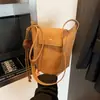Bolsas Versátiles de Moda 2026 para Mujer Transfronterizas Otoño e Invierno Bolsos de Hombro de Nicho de Gama Alta Bolsos Cruzados para Teléfono