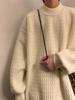 Suéter de gola média cor de café escuro estilo japonês preguiçoso retro grosso outono e inverno vintage onda padrão suéter para homens