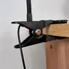 Luminária de mesa com clipe extra longa com luz de espectro total, projetada para estudar e fazer lição de casa, com uma luz de leitura longa e brilhante e um clipe para prender à mesa