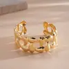 Pulseras de Línea Ondulada Metálica Transfronterizas Europeas y Americanas, Pulseras Sencillas Estilo Ins, Joyería Personalizada de Diseño de Nicho al por Mayor