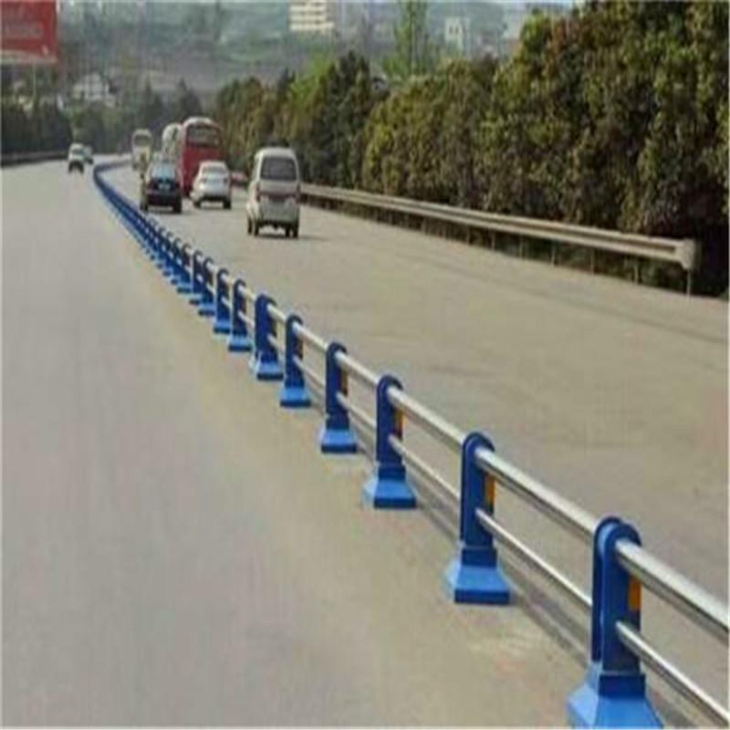 不锈钢道路护栏1