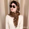 Lenço de Estampa de Leopardo Estilo Garota Picante Retrô Americano Mais Vendido, Estilo Puro Desejo, Lenço de Seda Fino com Toque de Algodão 90cm, Lenço de Pescoço Atmosférico para Mulheres