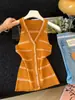 Top de Punto Halter con Cuello Rayado para Mujer, Capa Base de Verano sin Mangas, Ropa de Abrigo, Diseño Elegante y de Alta Gama