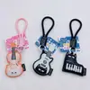 2026 Novo Estilo Couro PU Pingente de Violino Chaveiro Decoração de Bolsa Pingente Presente de Formatura Chaveiro de Casal