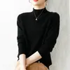 Camiseta base de cuello alto para mujer, nuevo color liso de principios de otoño, talla grande, holgada, adelgazante, manga larga, capa interior, suéter de punto de cuello medio