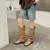 2026 Novo Modelo Bico Redondo Salto Bloco Moda Botas Longas para Mulheres, Fivela Cano Alto Botas de Equitação, Tamanho Grande Cano Largo Botas Empilháveis