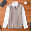 Chaleco de lana 100% para hombre de otoño e invierno, cuello en V, talla grande, chaleco de punto formal tipo pullover, chaleco casual sin mangas para hombres jóvenes y de mediana edad