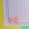 Laço rosa fofo de amor cola de creme DIY material para sapatos com furo capa de celular joias acessórios de cabelo pequenos acessórios