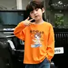 Camiseta de manga larga para niño, moderna y elegante, 100% algodón, primavera/otoño 2026, camiseta básica con estampado de dibujos animados estilo coreano para niños