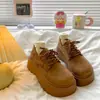 Sapatos de algodão com sola grossa, que aumentam a altura e forro de fleece para mulheres, nova coleção outono/inverno 2026, mocassins casuais de cadarço retrô para mulheres baixinhas