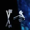 Pendientes de Plata de Ley S925 con Moissanita Color D Geométricos Franceses Simples en Forma de V Diseño de Nicho Pendientes de Alta Gama para Mujer