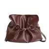 Bolsa Tote Elegante para Axila Estilo Coreano para Mulheres 2025 Inverno Nova Nicho Plissada Bolsa de Mão de Alto Padrão Bolsa de Ombro
