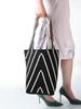 Bolsa de Hombro Grande de Tejido Volador de Gran Ola de Alto Valor Moda Transfronteriza Versátil Popular en Internet Japonesa Gran Capacidad Dos Tonos