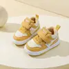 Zapatos para niños pequeños JQ Jingqi, modelos de primavera y otoño, zapatillas deportivas de caña alta para bebés y niños pequeños, zapatos casuales funcionales antideslizantes de suela blanda para niños y niñas
