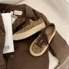 Zapatos de Entrenamiento Alemanes para Mujer de Cuero Genuino con Patrón de Estrellas, Aumentan la Altura 6cm, Versátiles, Nuevo Estilo Primavera 2026, Puntera Redonda, con Cordones, Suela Gruesa, Tenis Casuales