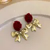 Aretes Rojos Ankola, Pasadores de Plata de Alta Gama, Moda Retro Francesa, Simples y Versátiles, Lujo Accesible, Aretes de Otoño e Invierno al por Mayor