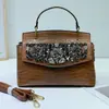 Bolso Tote de Cuero Genuino 2025 Nuevo Estilo de Moda para Madres de Mediana Edad, Elegante Bolso de Hombro Cruzado de Cuero Genuino para Mujeres